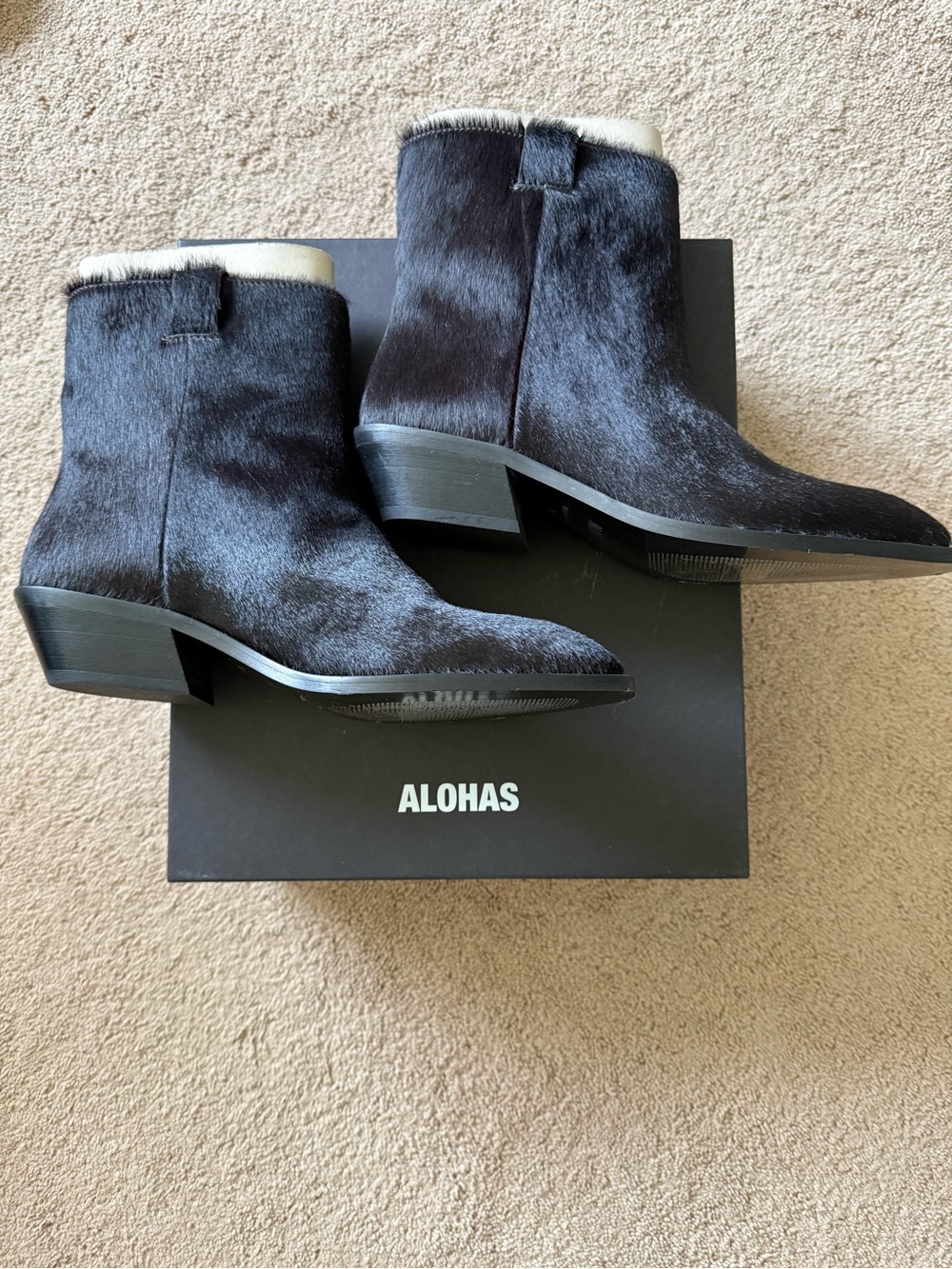 Alohas Syd Ankle Boot size 39 (8-8.5) Dark Brown Haircalf